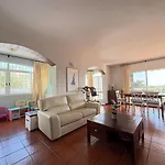 Charming Catalan With Pool & Views * קוניט