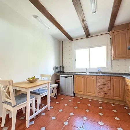 Charming Catalan With Pool & Views *