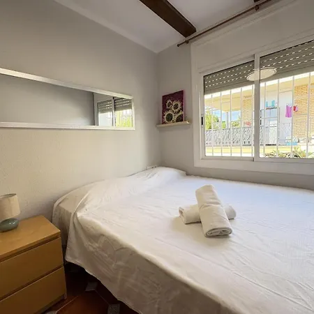 Charming Catalan With Pool & Views Cunit