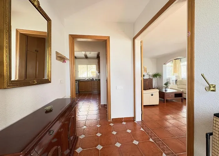 Charming Catalan With Pool & Views * Cunit
